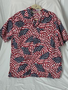 Men's Patriotic Flag Print Short-Sleeve Shirt - Red/Blue/White